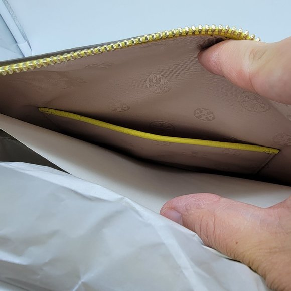 Tory Burch Thea Small Hobo Candula Yellow - Picture 7 of 9